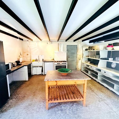 Magnifique Loft - Piscine - Tennis - Babyfoot Nîmes Zewnętrze zdjęcie