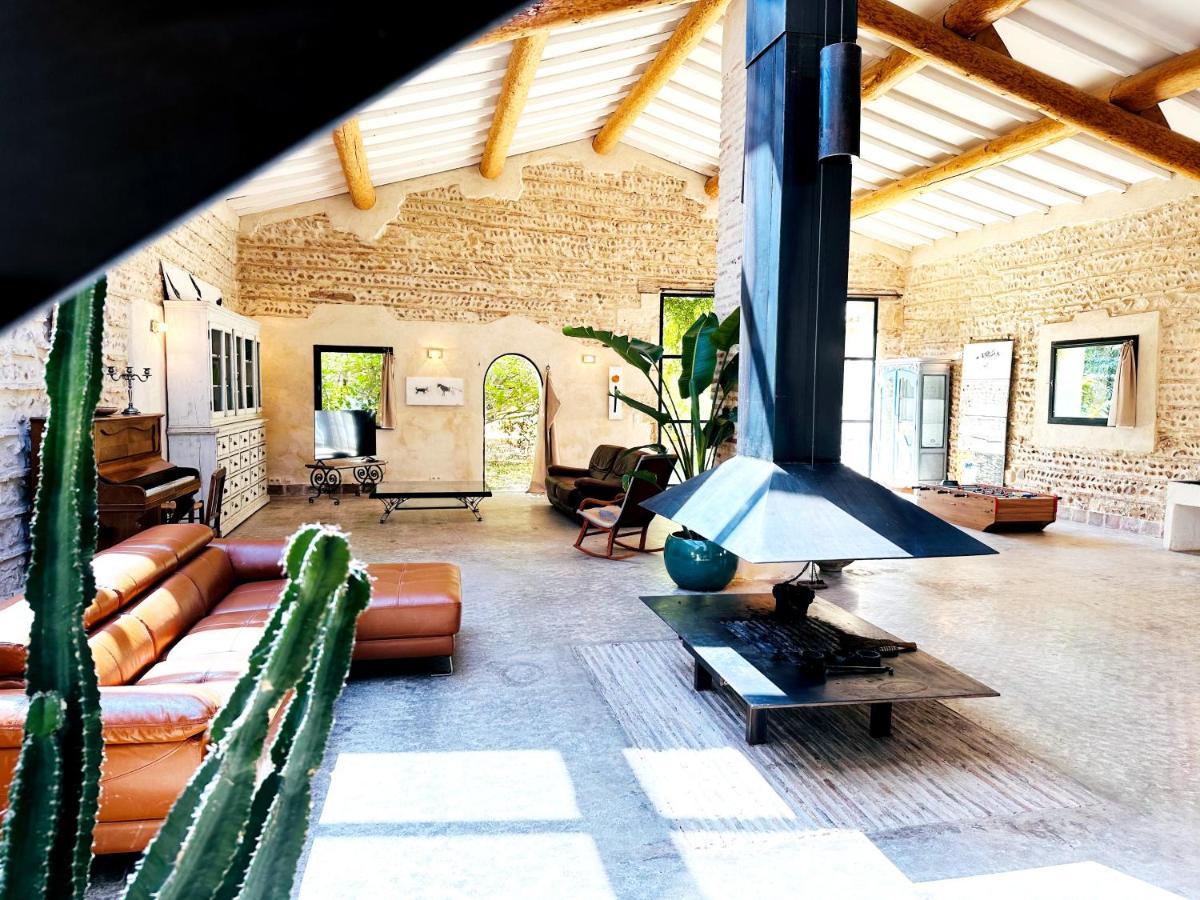 Magnifique Loft - Piscine - Tennis - Babyfoot Nîmes Zewnętrze zdjęcie